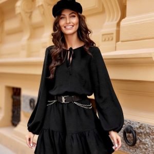 robe champêtre noire élégante