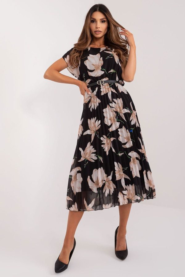 Robe fleurie noire élégante