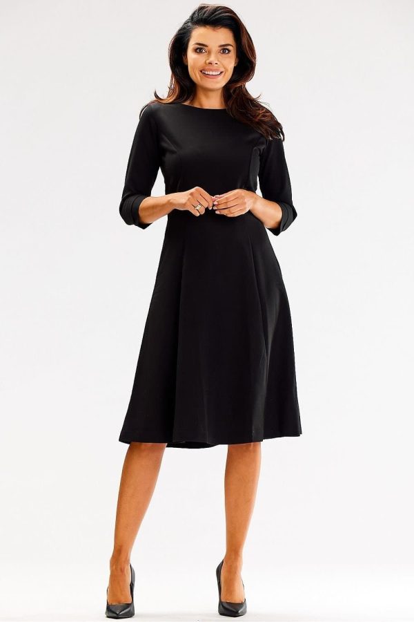 robe habillée noire élégante
