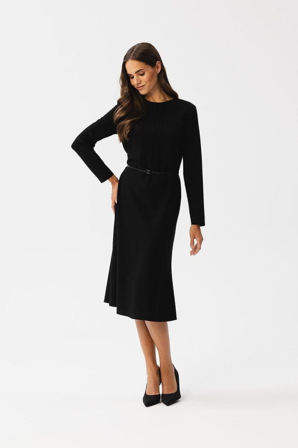 robe habillée noire élégante