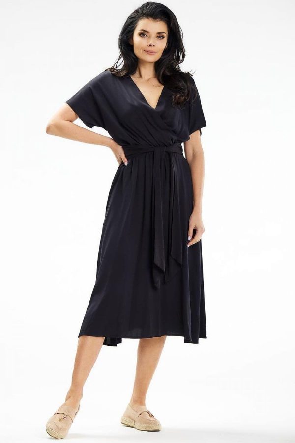 robe noire midi fluide