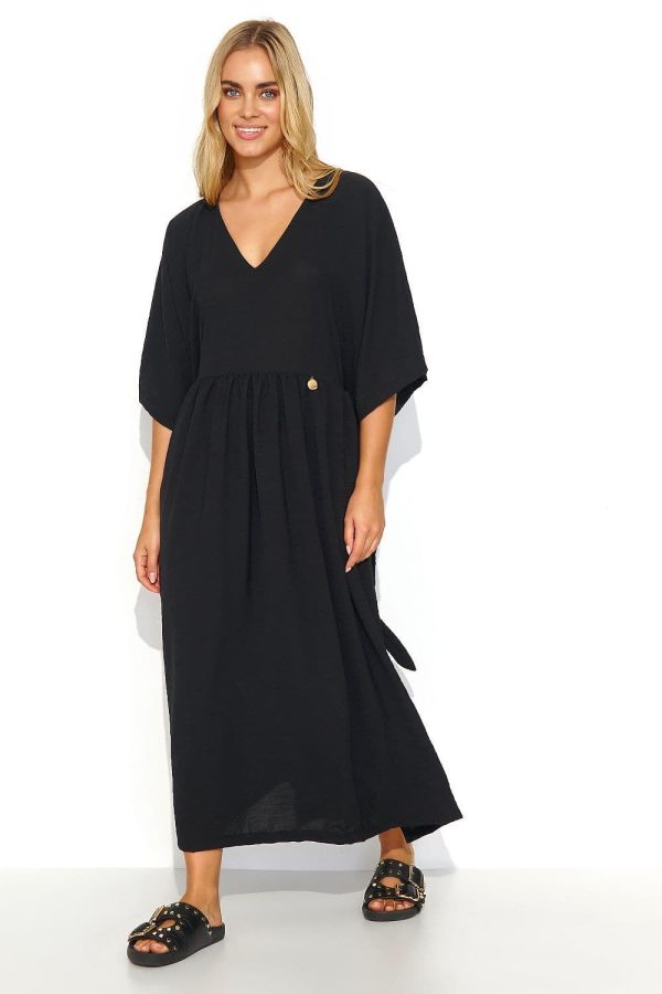 robe noire simple élégante