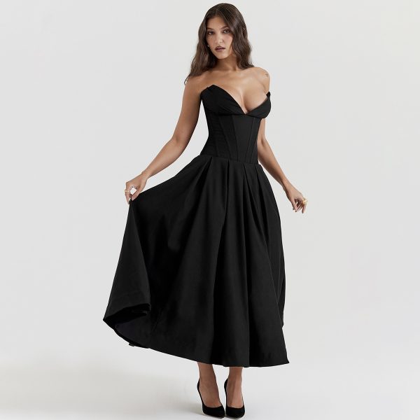robe bustier noire élégante