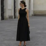 Robe longue noire élégante