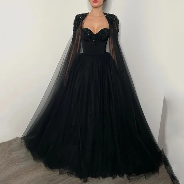 Robe de Mariée Noire en tulle gothique
