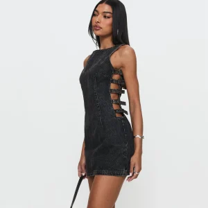 robe noire en jean