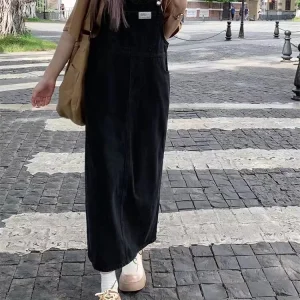 robe noire salopette