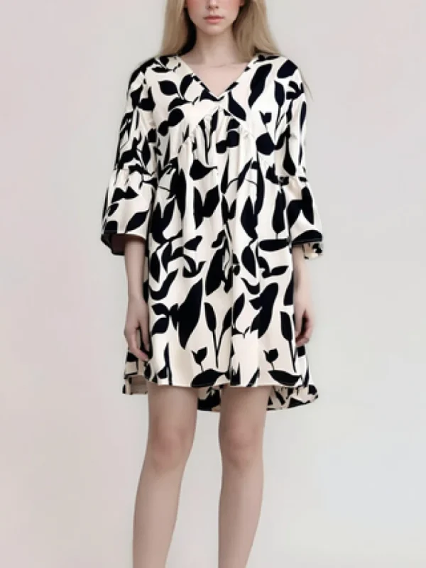 robe noire et blanche décontractée